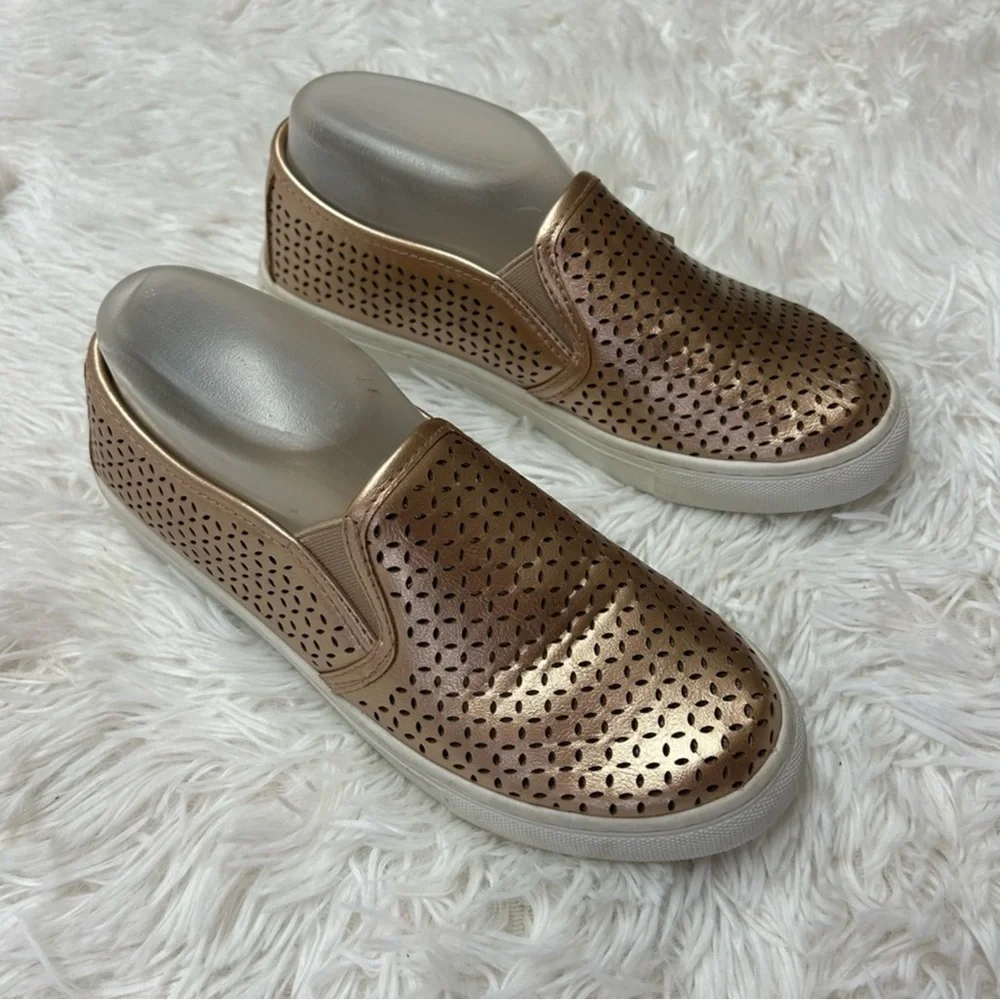 MIA Women's Sneakers in Metallic Gold/Bronze 7.5